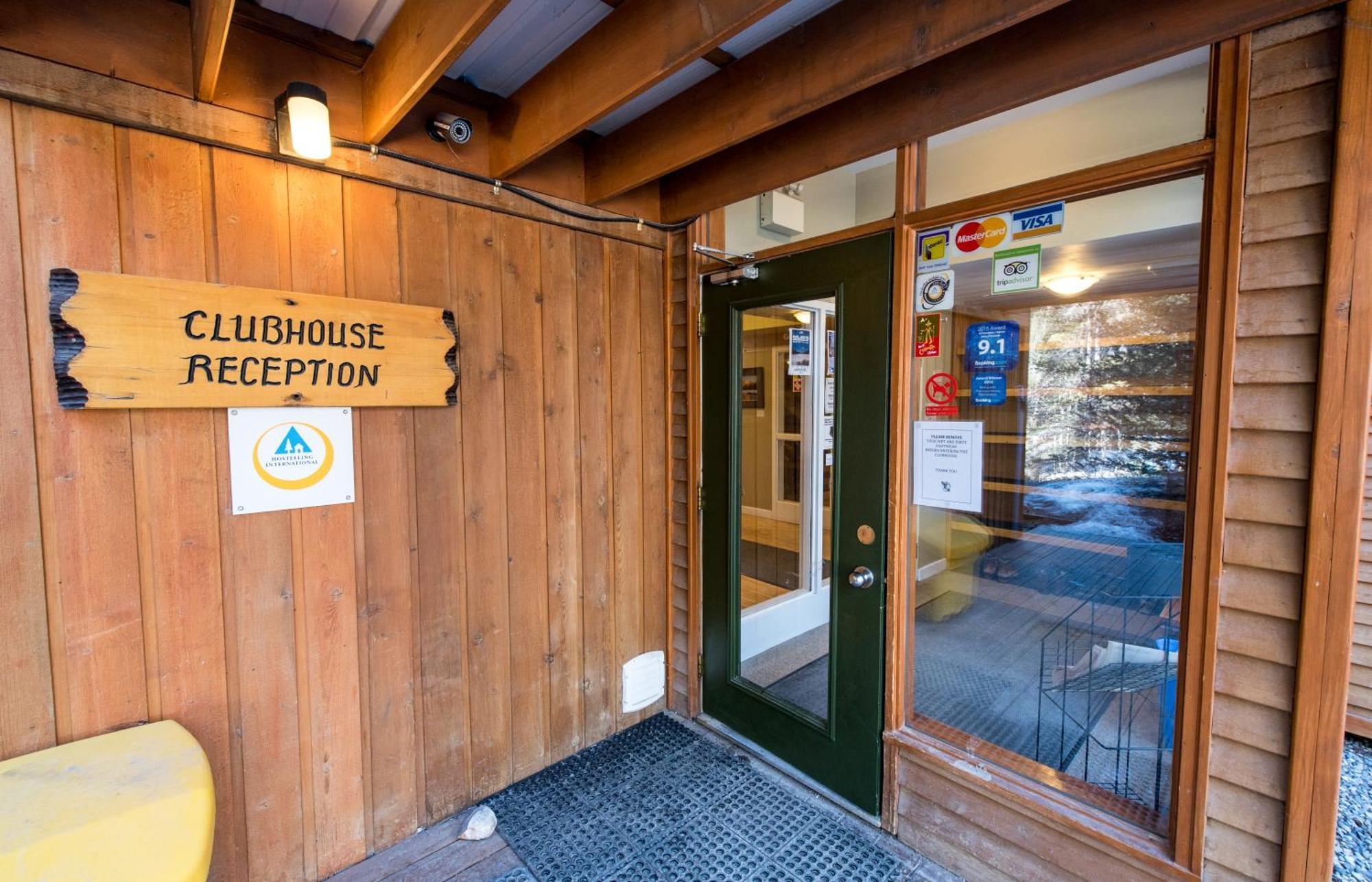 Canmore Alpine Hostel - Alpine Club Of Canada Eksteriør billede